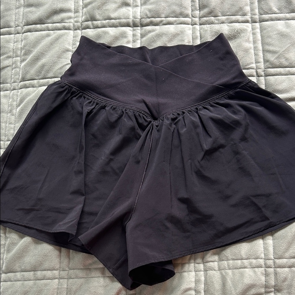 Aerie Black Real me crossover flowy short